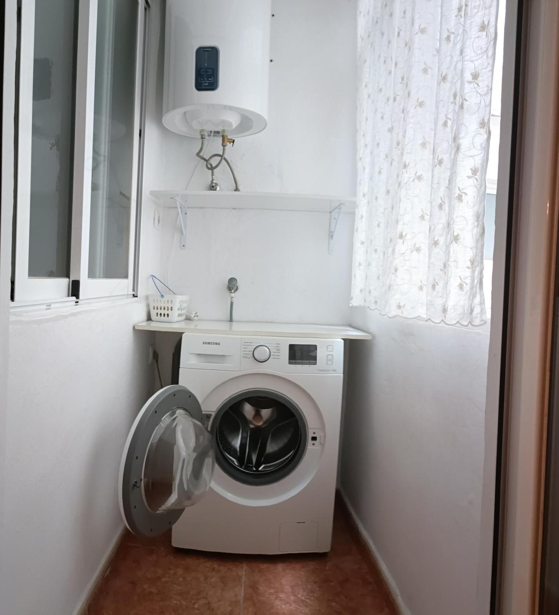 Daoiz, Vivienda Vacacional Para Familias Y Mayores De 25 Anos En El Grao De Gandia 3Ro Sin Ascensor Playa de Gandia Extérieur photo